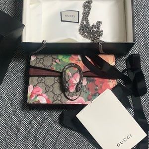 Gucci mini bag